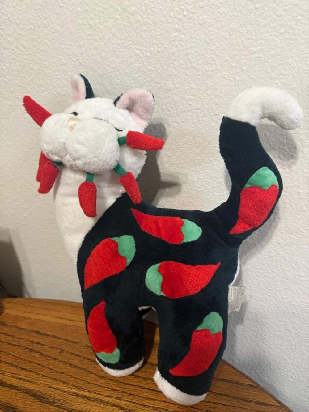 Vintage rare whimsy clay red hot chili pepper cat plush